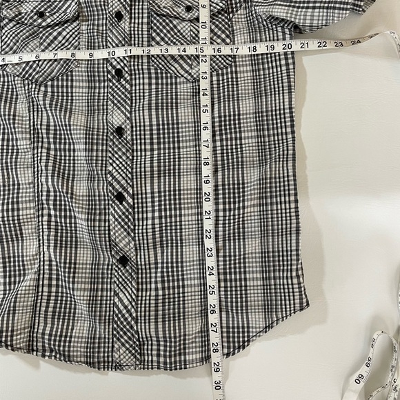 Chalc Button Up Shirt Medium - Picture 4 of 7